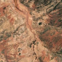 Satellite imagery of Cerro Obispo, BO