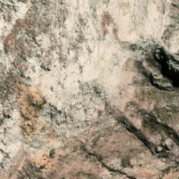 Satellite imagery of Cerro Jatun Khasa, BO