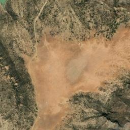 Satellite imagery of Cruz Punta, BO