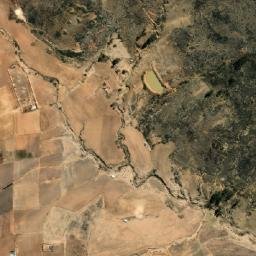 Satellite imagery of Cerro Quirahuani, BO