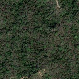 Satellite imagery of Cumbre Saladillo, BO