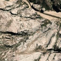 Satellite imagery of Cerro Tirispaya, BO