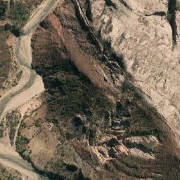 Satellite imagery of Cerro Pañajli, BO