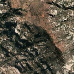 Satellite imagery of Cerro Tirispaya, BO