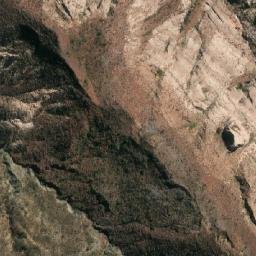 Satellite imagery of Cerro Tirispaya, BO