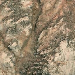Satellite imagery of Cerro Chari Chari, BO