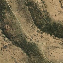 Satellite imagery of Cerro Molle Cancha, BO