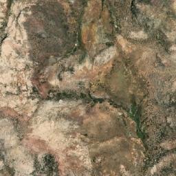 Satellite imagery of Cerro Chari Chari, BO