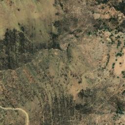 Satellite imagery of Cerro Junthuta, BO