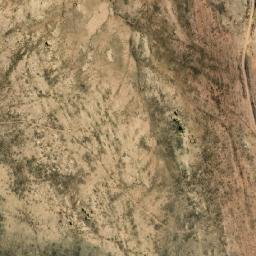 Satellite imagery of Huayllatira, BO
