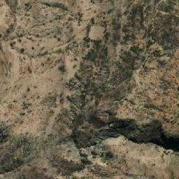 Satellite imagery of Cerro Yacumayu Khasa, BO