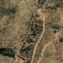 Satellite imagery of Cerro Yacumayu Khasa, BO