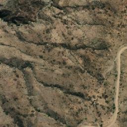 Satellite imagery of Cerro Yacumayu Khasa, BO