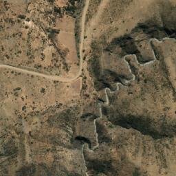 Satellite imagery of Cerro Yacumayu Khasa, BO