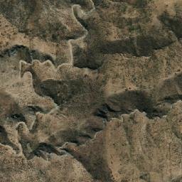 Satellite imagery of Cerro Yacumayu Khasa, BO