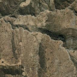 Satellite imagery of Cerro Molleloma, BO