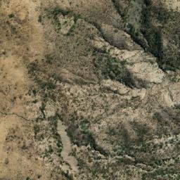 Satellite imagery of Cerro Jatun Huañuma, BO