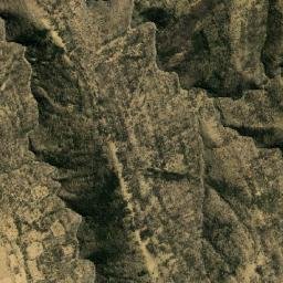 Satellite imagery of Cerro Condor Pampa, BO