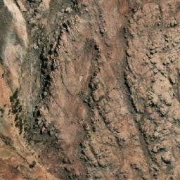 Satellite imagery of Cerro Cruz Pata, BO