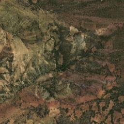 Satellite imagery of Cerro Curahuari, BO