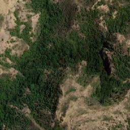Satellite imagery of Cerro Limabamba, BO