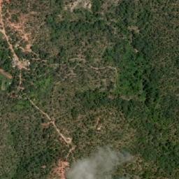 Satellite imagery of Makokoshla, ZW