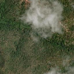 Satellite imagery of Makokoshla, ZW