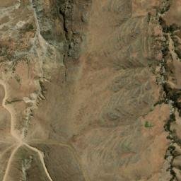 Satellite imagery of Cerro Phity Puente, BO