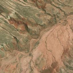 Satellite imagery of Cerro Chucupaya, BO