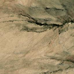 Satellite imagery of Cerro Huayllajara, BO