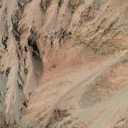 Satellite imagery of Cerro Aroma, CL