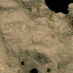 Satellite imagery of Cerro Chaqui Khocha, BO