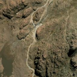 Satellite imagery of Cerro Satari, BO