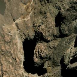 Satellite imagery of Cerro Satari, BO
