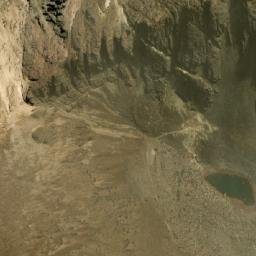 Satellite imagery of Cerro Cunurana, BO