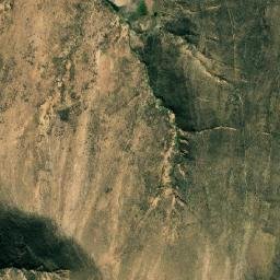 Satellite imagery of Cerro Esquinavi Punta, BO