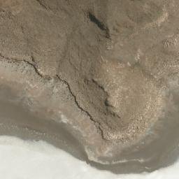 Satellite imagery of Cerro Chucuntacasa, BO