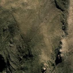 Satellite imagery of Cerro Pujllay Khasa, BO