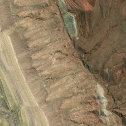 Satellite imagery of Cerro Tayna, BO