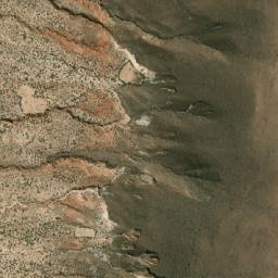 Satellite imagery of Cerro Suna, BO