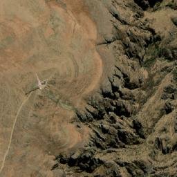 Satellite imagery of Cerro Huli Huli, BO