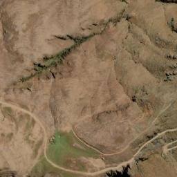Satellite imagery of Cerro Huli Huli, BO