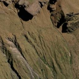 Satellite imagery of Cerro Huli Huli, BO