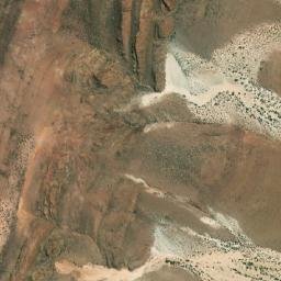 Satellite imagery of Cerro Patilla, BO