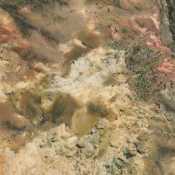 Satellite imagery of Cerro Tomillo, BO
