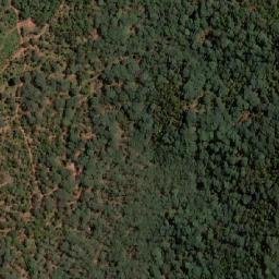Satellite imagery of Megs Lock, ZW