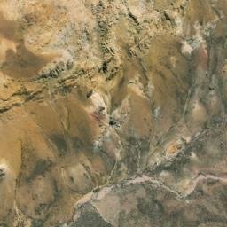 Satellite imagery of Cerro Tomillo, BO