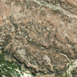 Satellite imagery of Loma Cachajli, BO