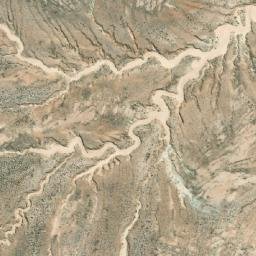 Satellite imagery of Loma Comendayo, BO