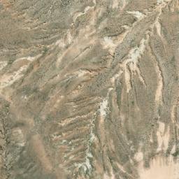 Satellite imagery of Loma Comendayo, BO